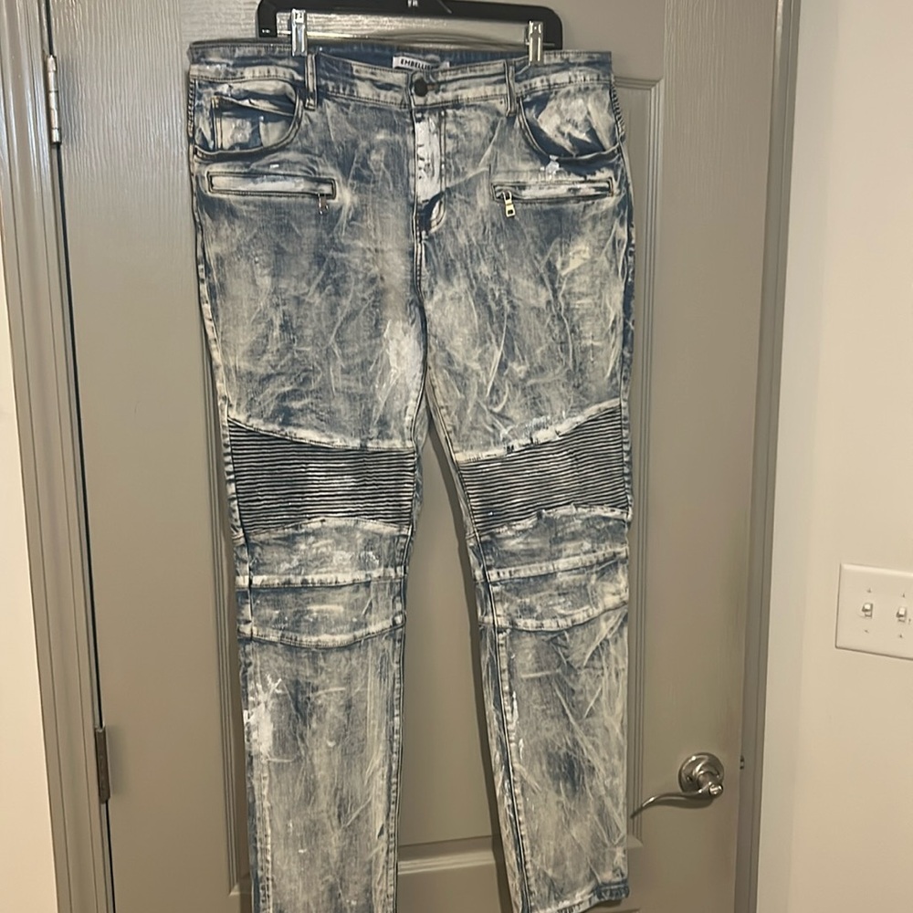 Embellish jeans, sz 40w, excellent condition